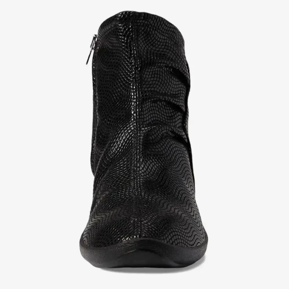 ARCOPEDICO Women’s Croc Shoes in the Size 41/9.5-10 US Size in Black Color - Picture 5 of 16